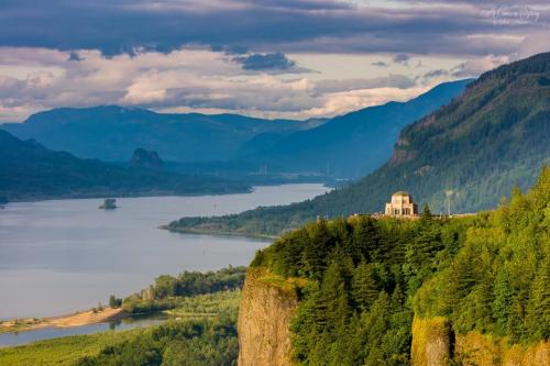 The Gorge Scenic Area